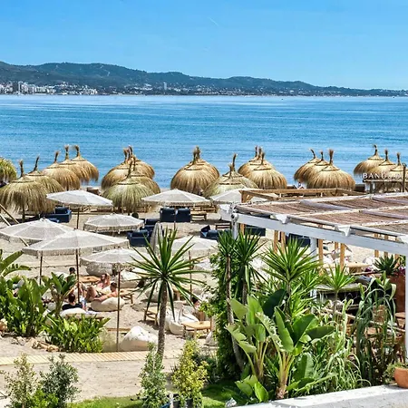 Apartment 3095 Elegant Beachside In Puerto Banus *
